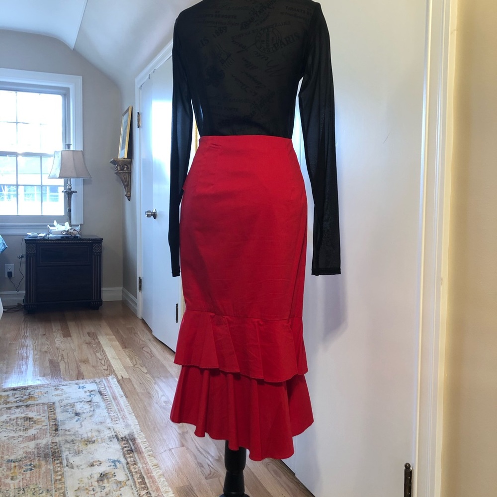 Scripted peplum ruffled skirt - Picture 2 of 8